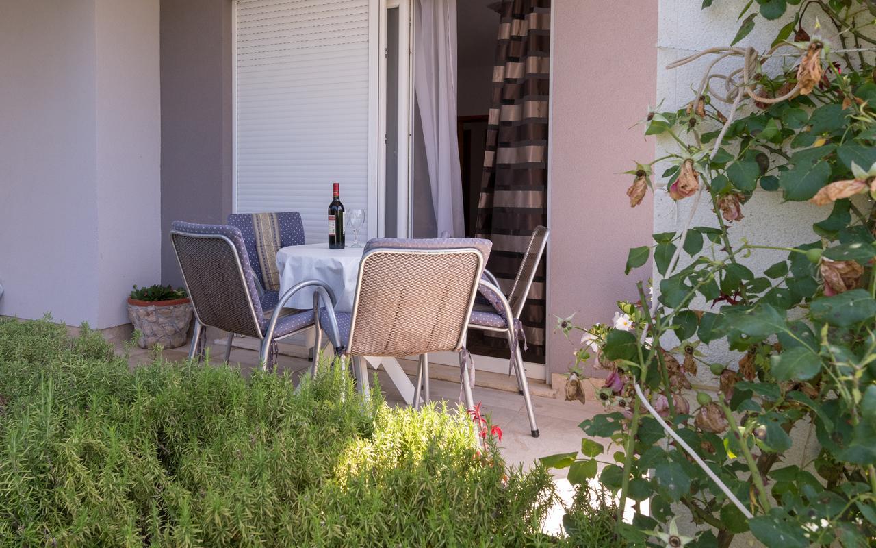 Tea Apartman Neum Exterior photo